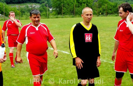 Jaro Strelka si robil zálusk na jubilejný stý gól /foto/